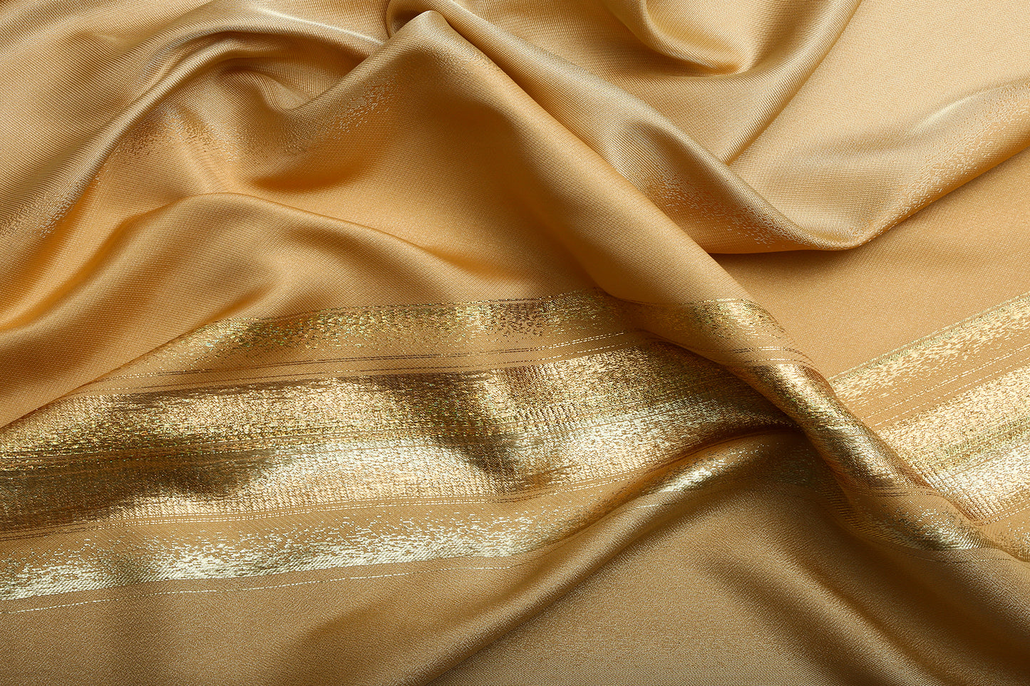 Jacquard Silk With A Golden Thread Border