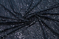 Tulle avec paillettes et bords
