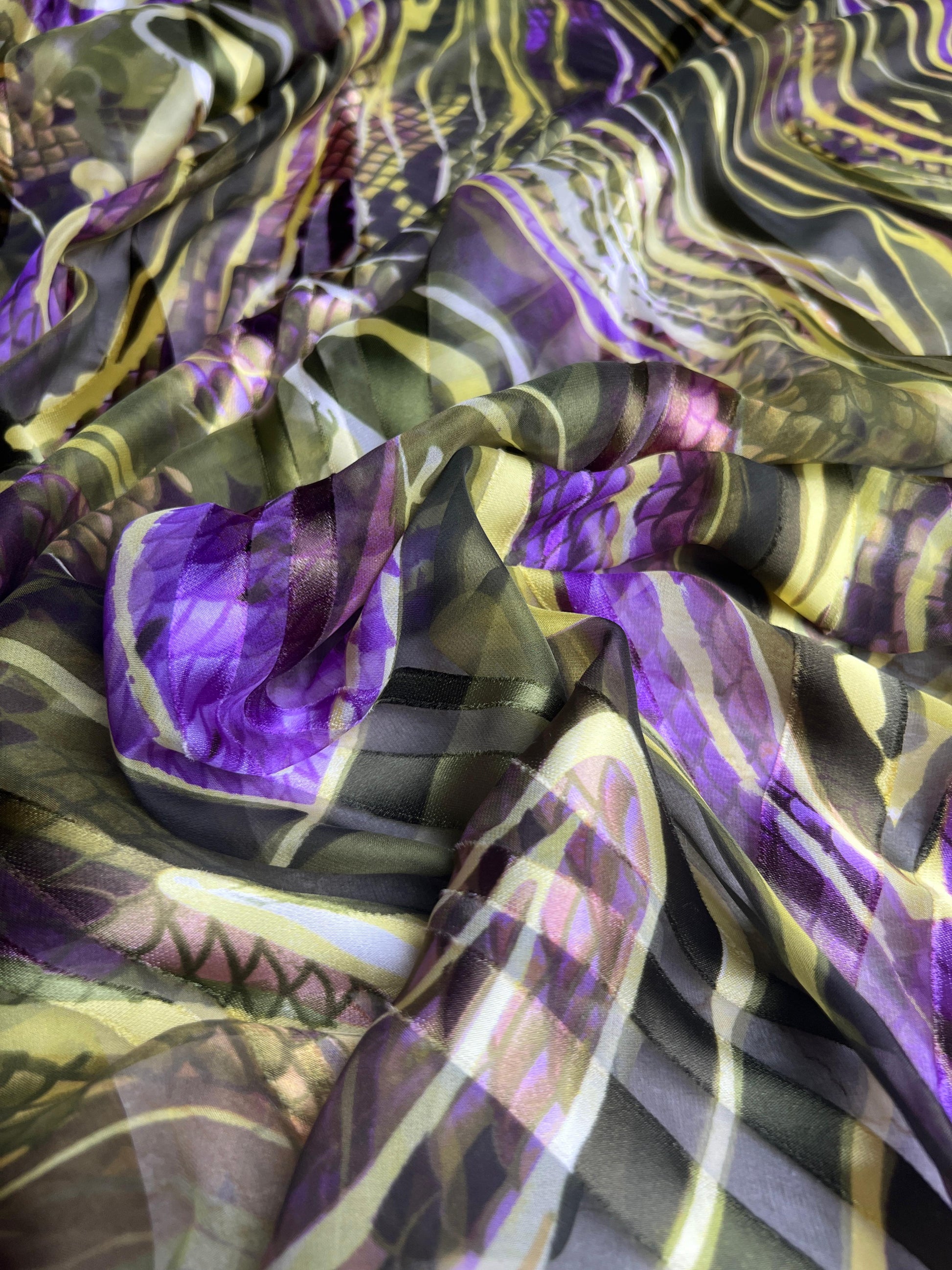 Chiffon Burnout