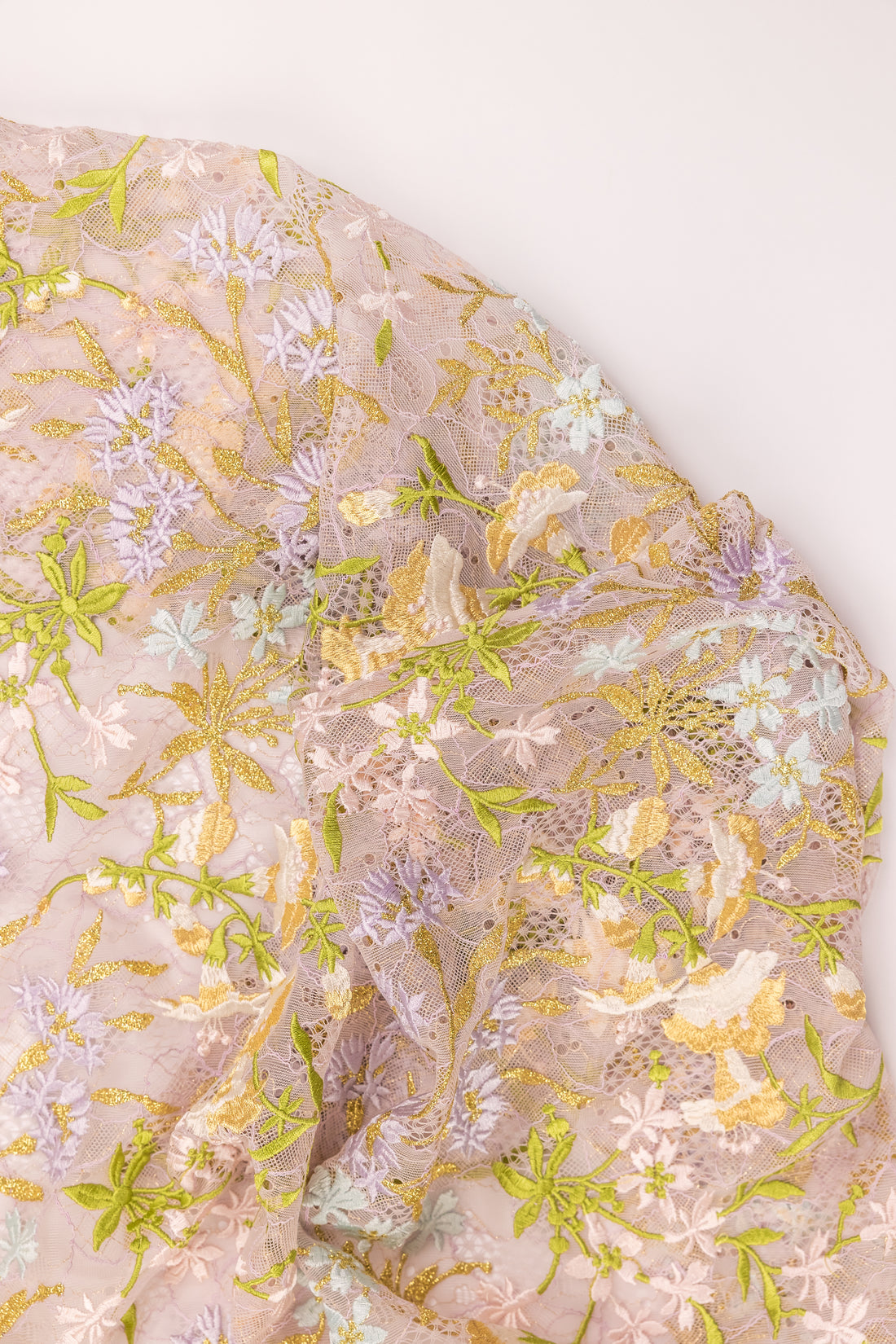 Dantel (Lace) Embroidery
