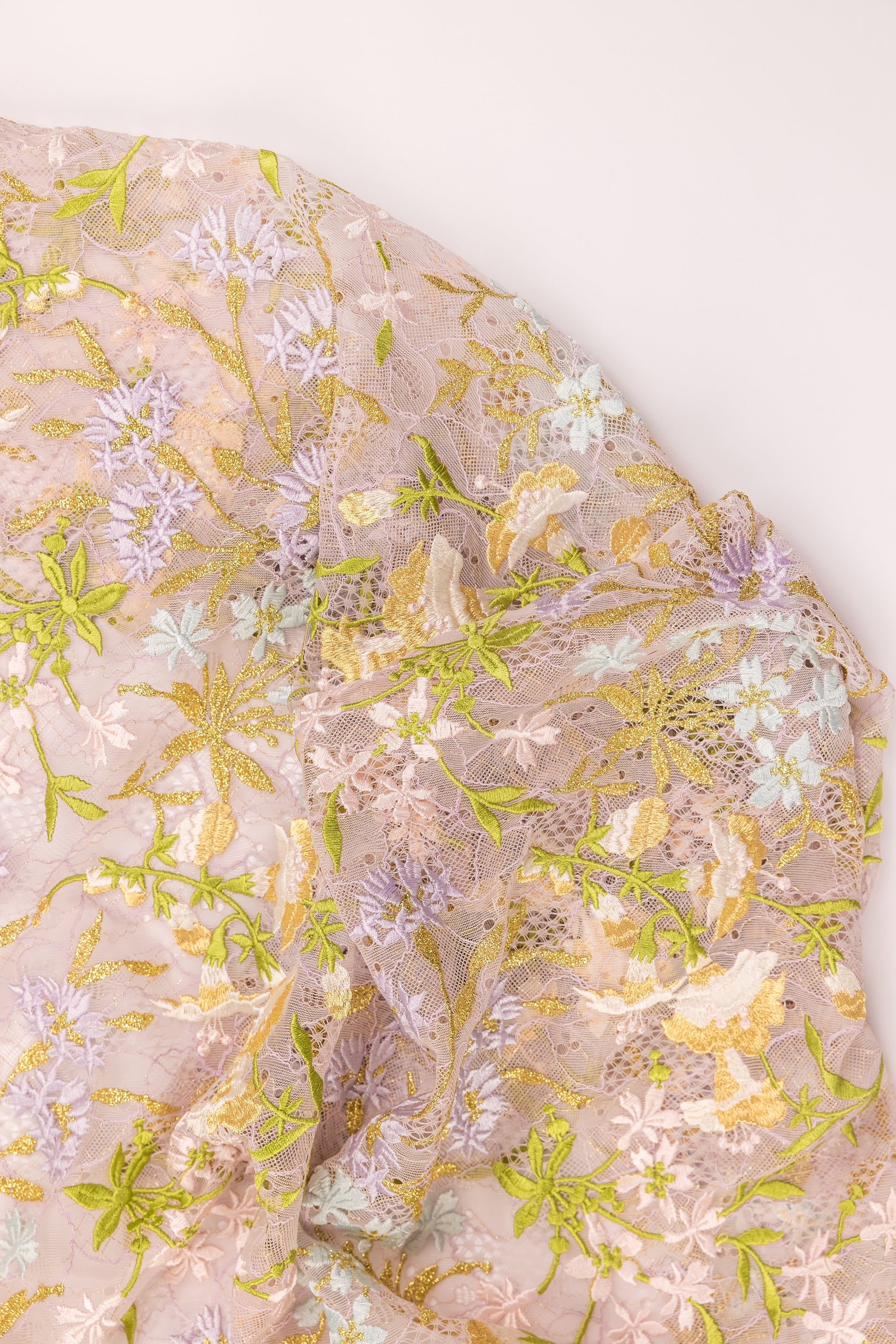 Dantel (Lace) Embroidery