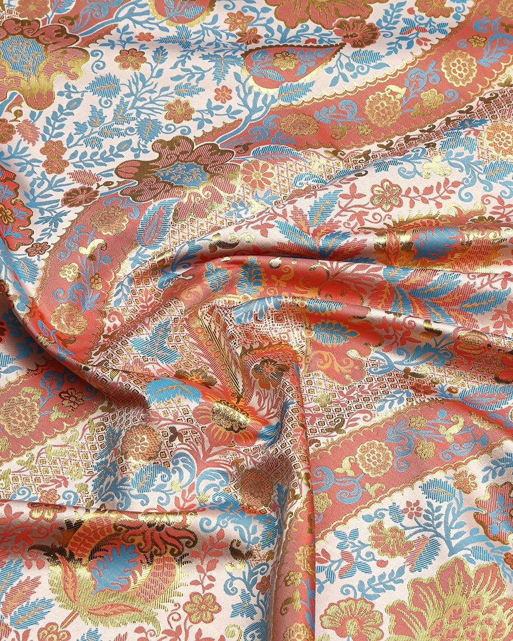 Poly Jacquard Lurex Metallic Fabric