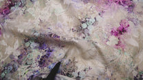 Organza, soie naturelle, pressée à chaud avec bordure en zari
