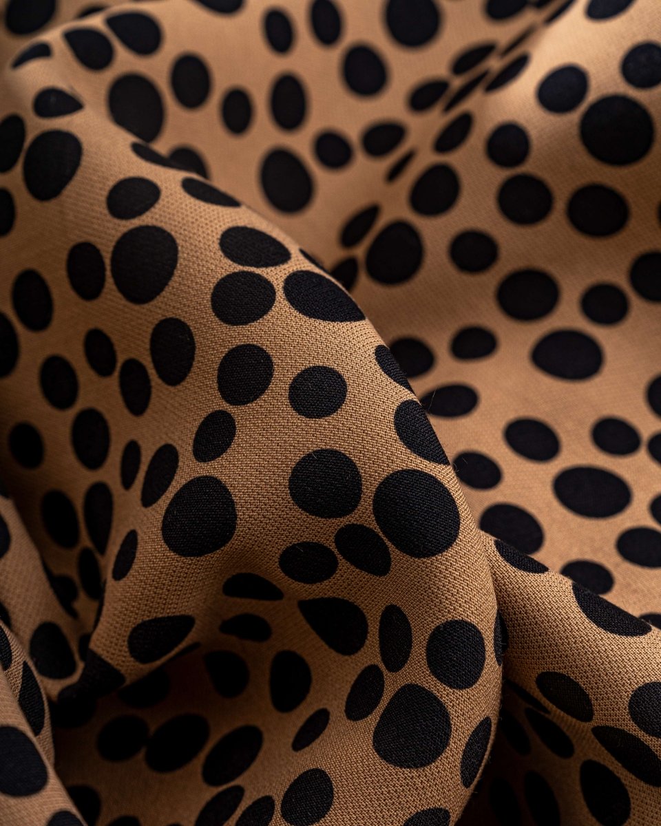 Silk Wool Polka Fabric - Sharqiya - الشرقية